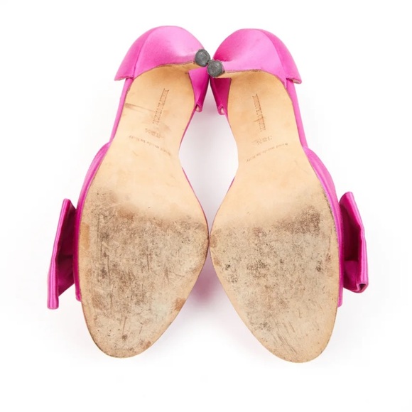 Manolo Blahnik Pink Satin Heels - Picture 2 of 3